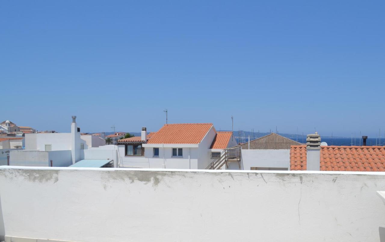 I Fenicotteri - Appartamenti Sul Mare Calasetta Bagian luar foto